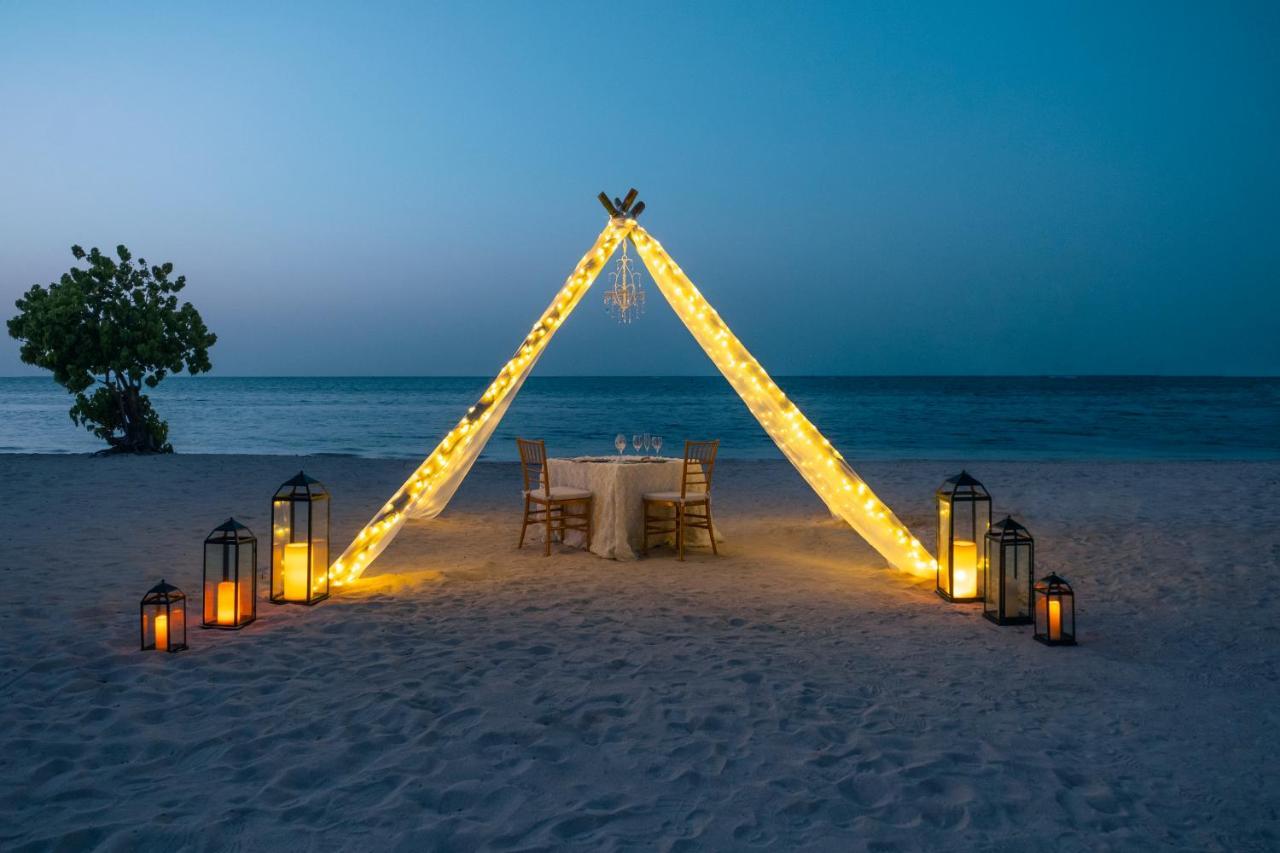 Iberostar Waves Rose Hall Beach 몬테고 베이 외부 사진
