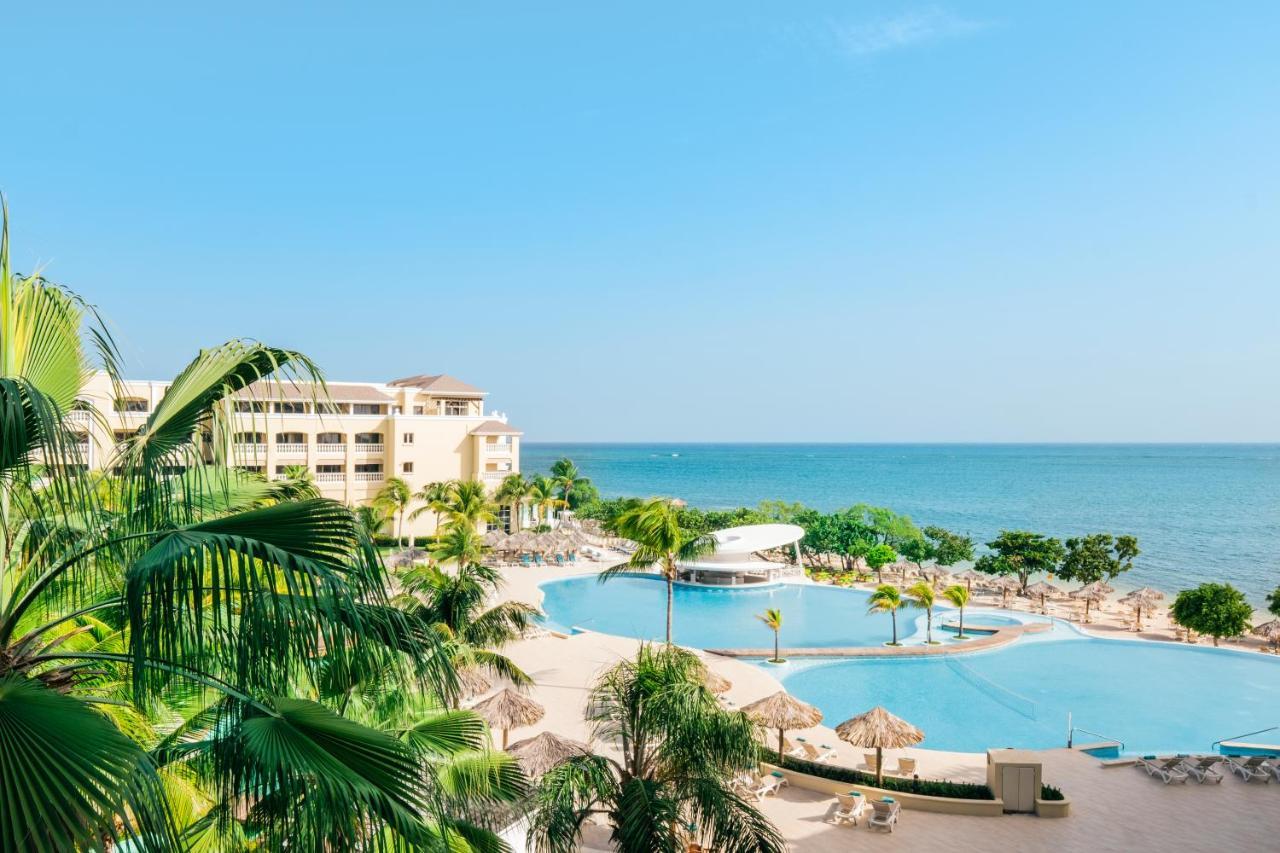 Iberostar Waves Rose Hall Beach 몬테고 베이 외부 사진