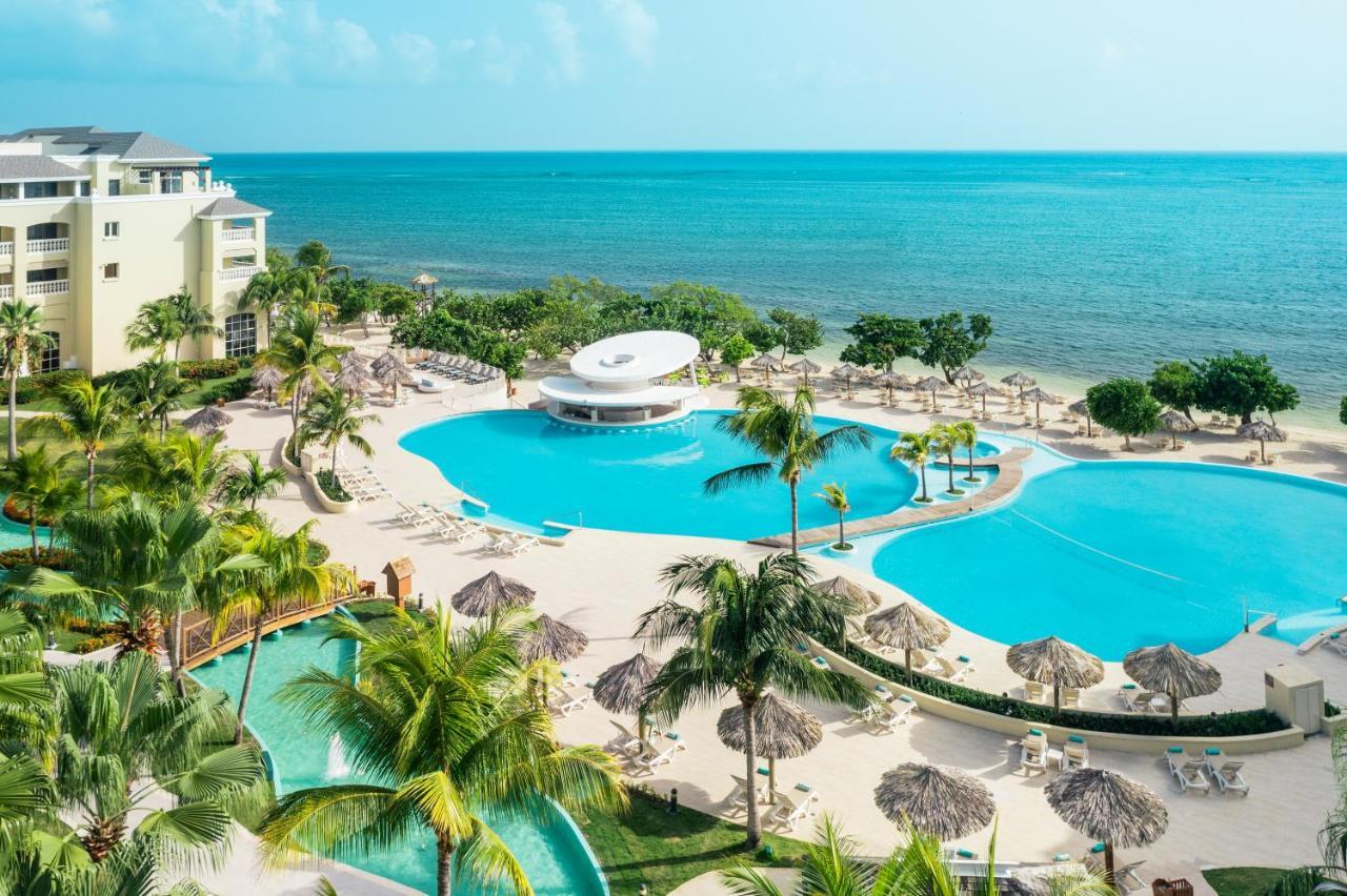 Iberostar Waves Rose Hall Beach 몬테고 베이 외부 사진