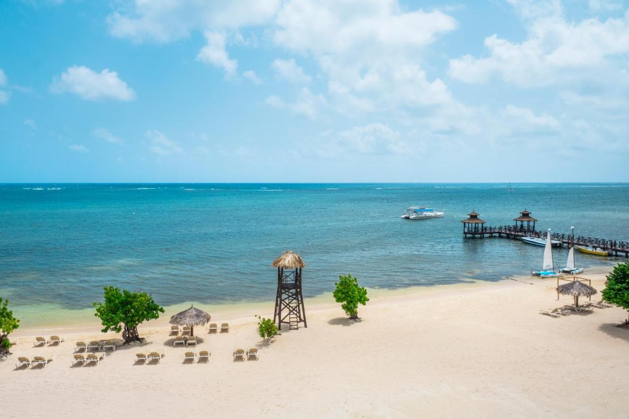 Iberostar Waves Rose Hall Beach 몬테고 베이 외부 사진