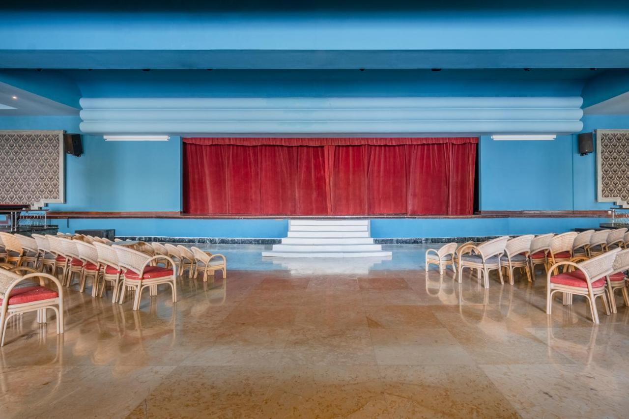 Iberostar Waves Rose Hall Beach 몬테고 베이 외부 사진