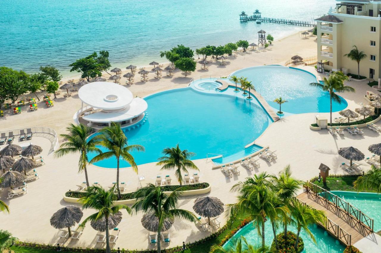Iberostar Waves Rose Hall Beach 몬테고 베이 외부 사진