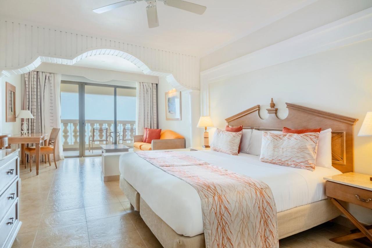 Iberostar Waves Rose Hall Beach 몬테고 베이 외부 사진